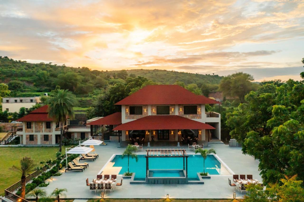 Sarasiruham Resort - Private Pool Villa In Udaipur Exterior photo